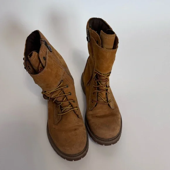 Timberland Earthkeepers Double Strap Boots - Picture 2 of 8
